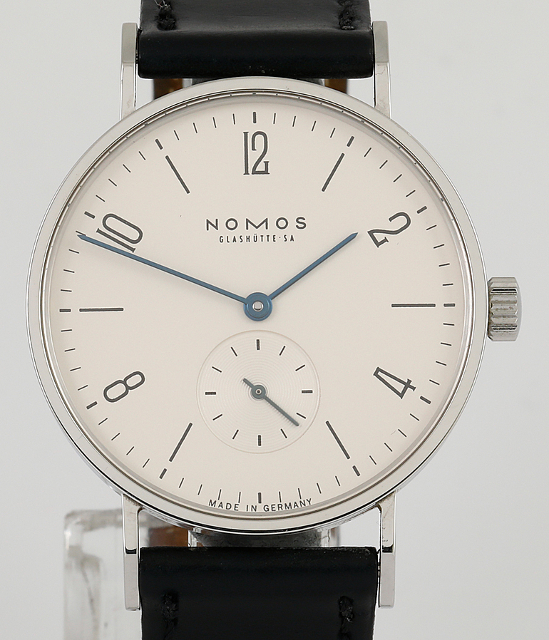 NOMOS Tangente