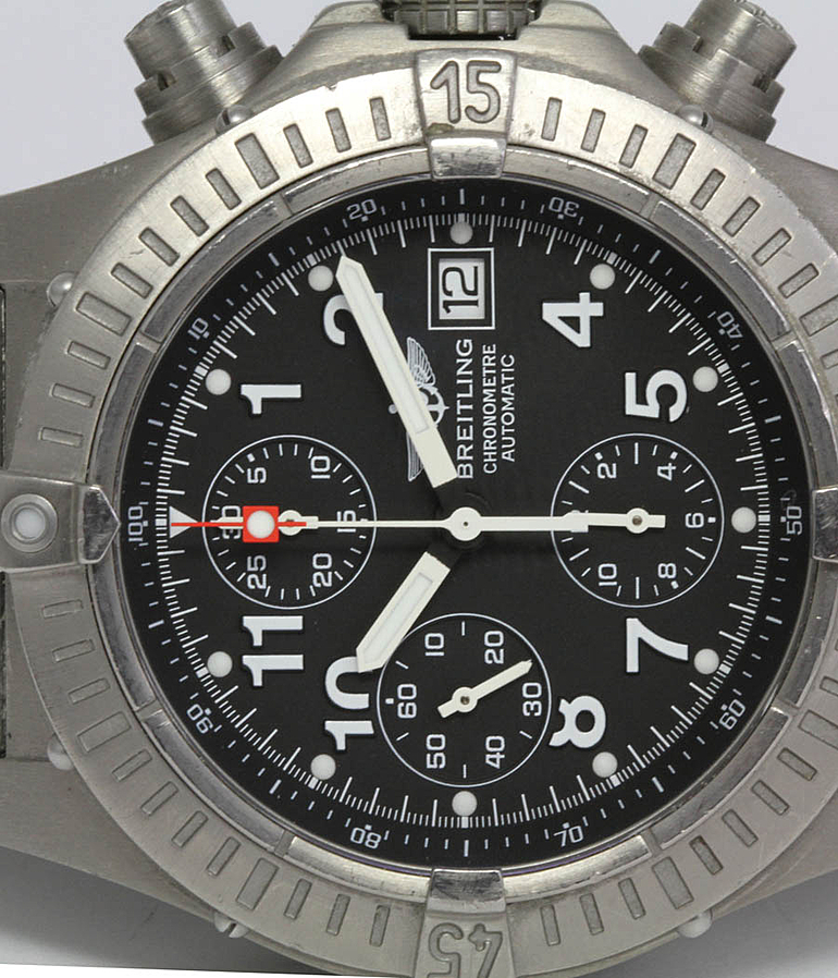 BREITLING Superavenger Ref. E 13360