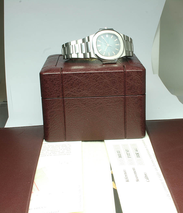PATEK PHILIPPE Nautilus Ref. 3800
