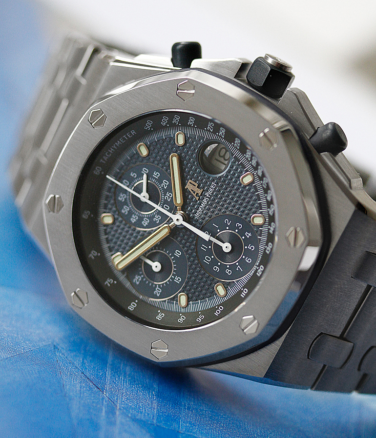 AUDEMARS PIGUET Royal Oak Ref. 25721ST.OO.1000ST.01