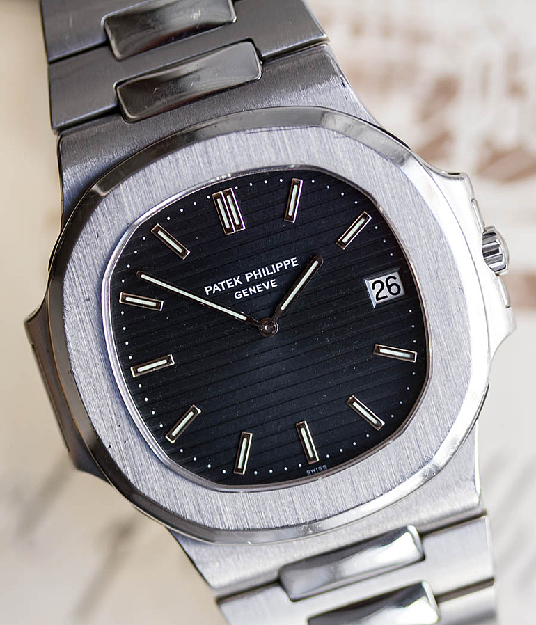 PATEK PHILIPPE Nautilus Ref. 3700