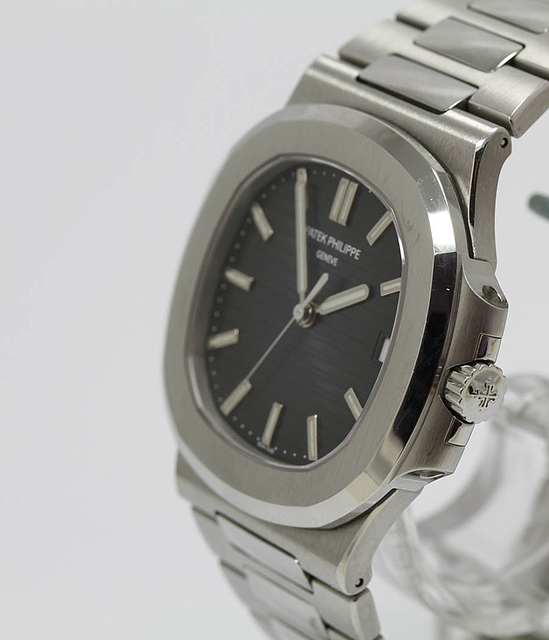 PATEK PHILIPPE Nautilus Ref. 5711