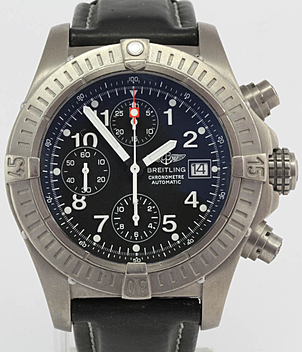 BREITLING Superavenger Ref. E 13360