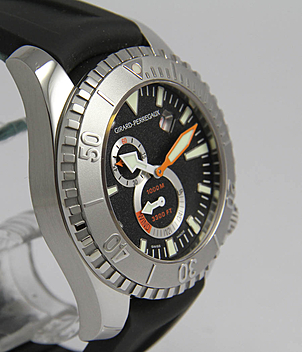 GIRARD-PERREGAUX Sea Hawk Ref. 49950