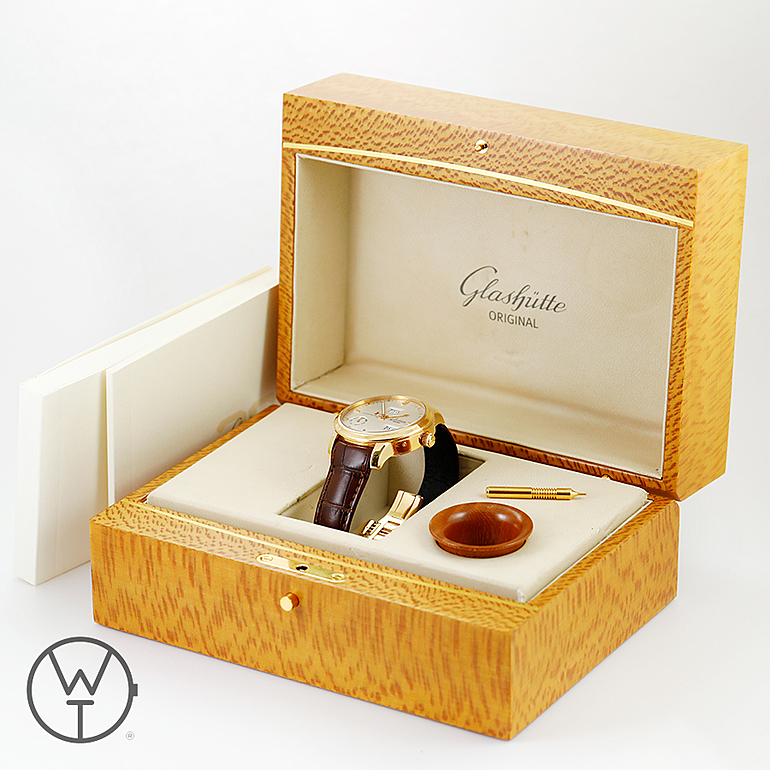GLASHÜTTE ORIGINAL Kalenderwoche Ref. 10005110104