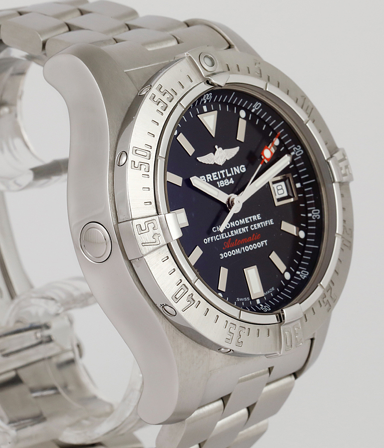 BREITLING Superavenger Ref. A 17330