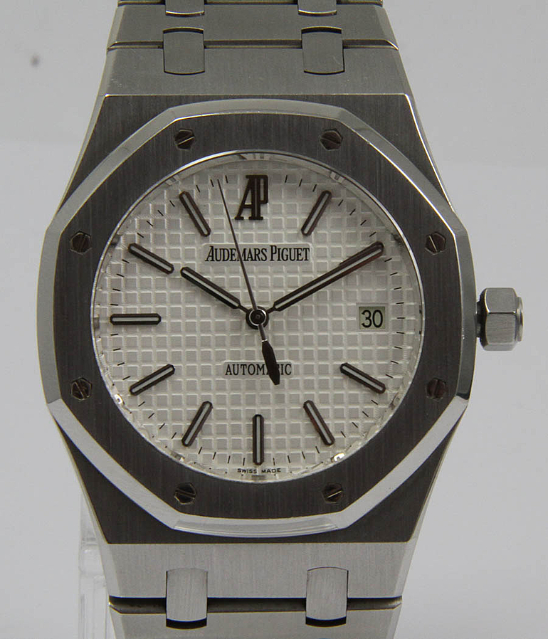 AUDEMARS PIGUET Royal Oak Ref. 15300 ST