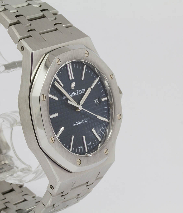 AUDEMARS PIGUET Royal Oak Ref. 15400ST.OO.1220ST.03