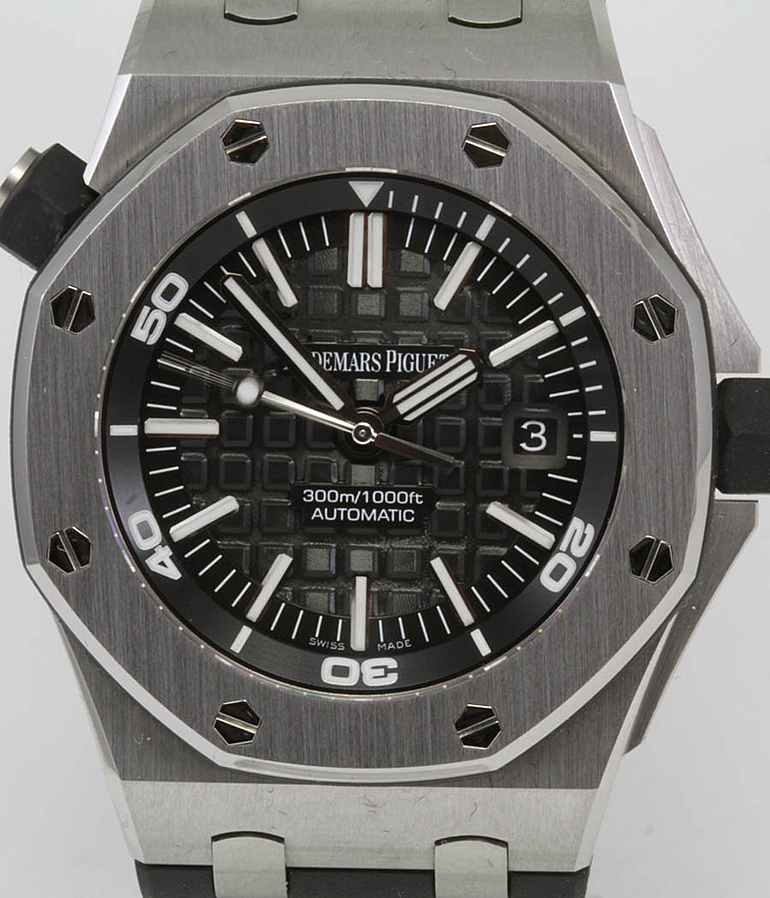 AUDEMARS PIGUET Royal Oak Ref. 15703 ST