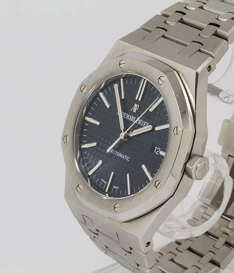 AUDEMARS PIGUET Royal Oak Ref. 15400ST.OO.1220ST.03