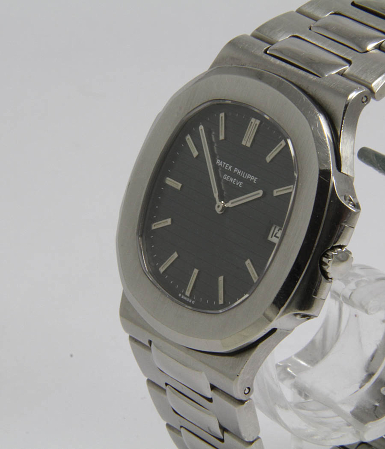 PATEK PHILIPPE Nautilus Ref. 3700