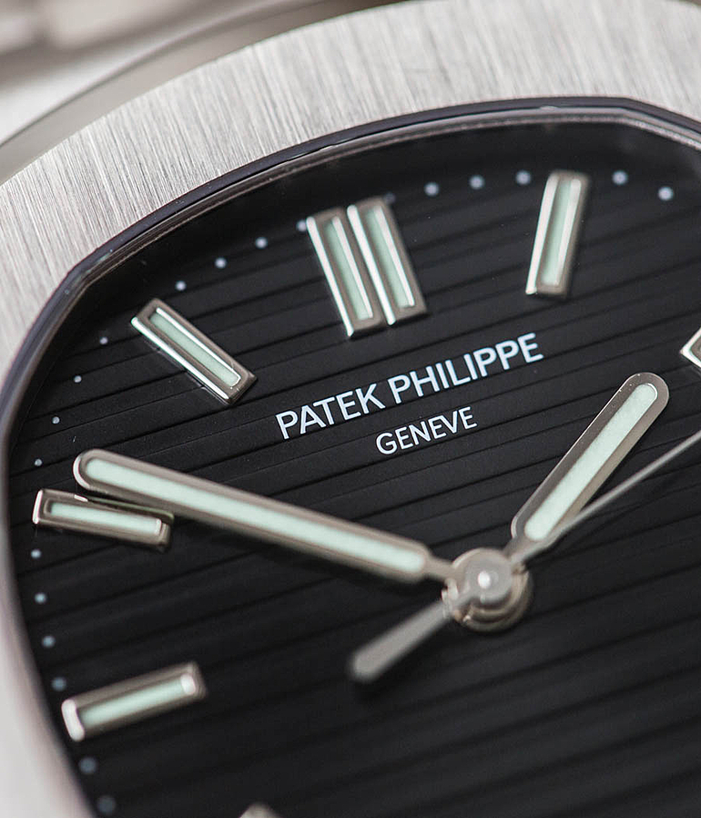 PATEK PHILIPPE Nautilus Ref. 3711 G