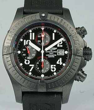 BREITLING Superavenger Ref. M 13370