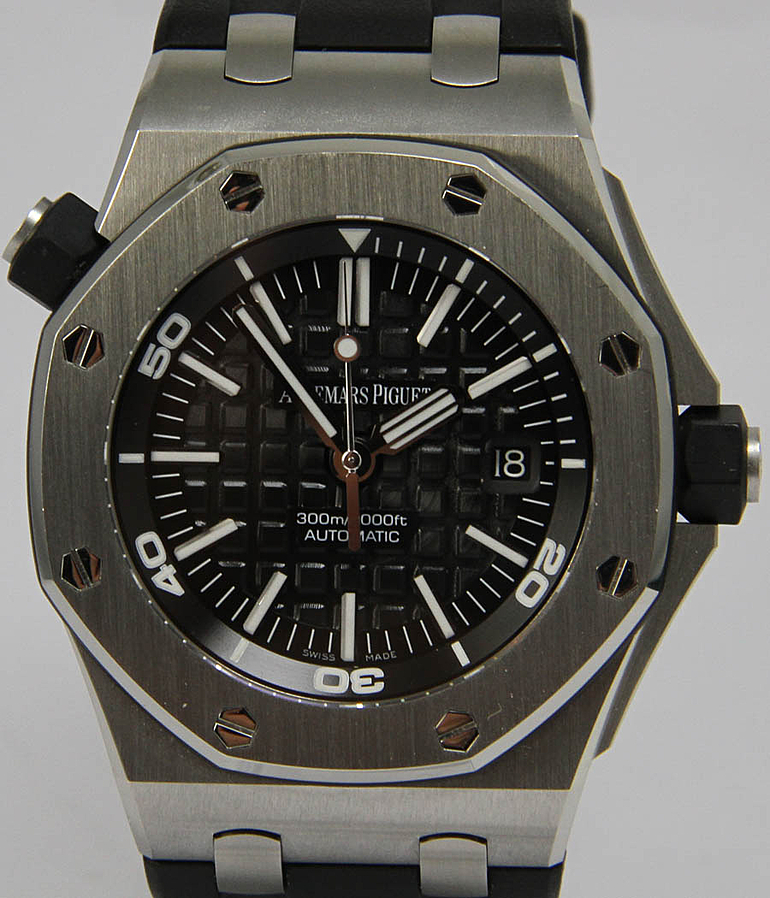 AUDEMARS PIGUET Royal Oak Ref. 15703 ST