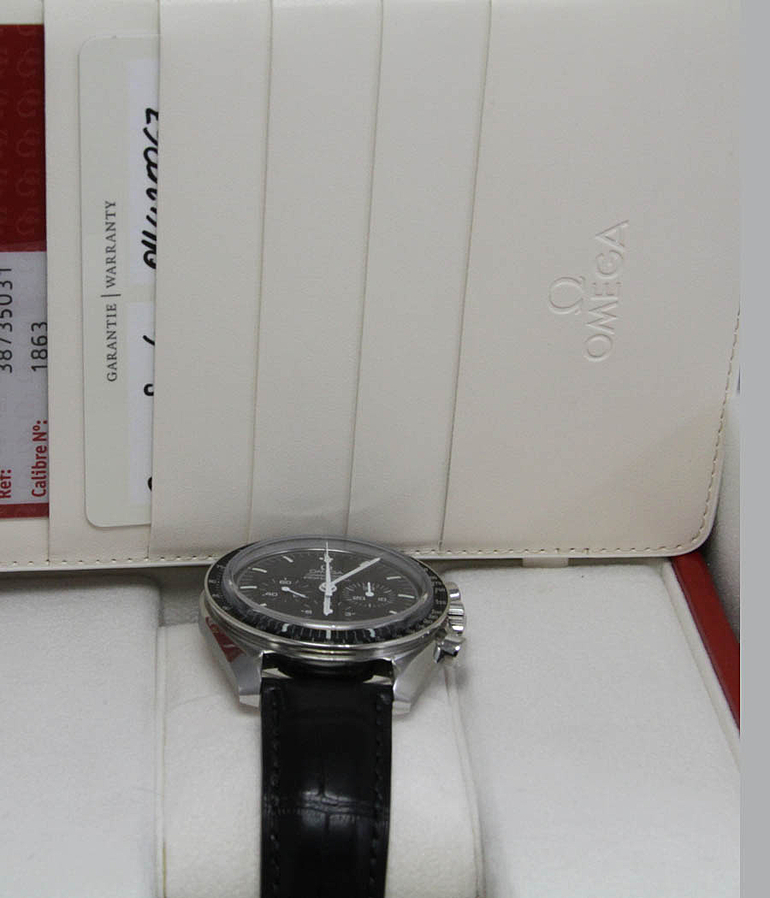 OMEGA Speedmaster Ref. 38735031