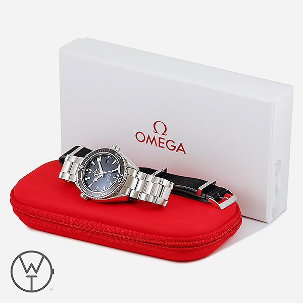 OMEGA Seamaster Planet-Ocean Ref. 23230462101001