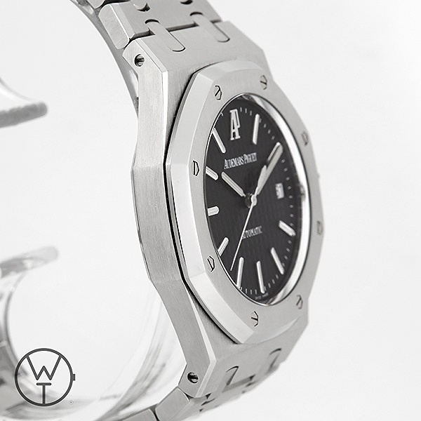 AUDEMARS PIGUET Royal Oak Ref. 15300ST.OO.1220ST.01