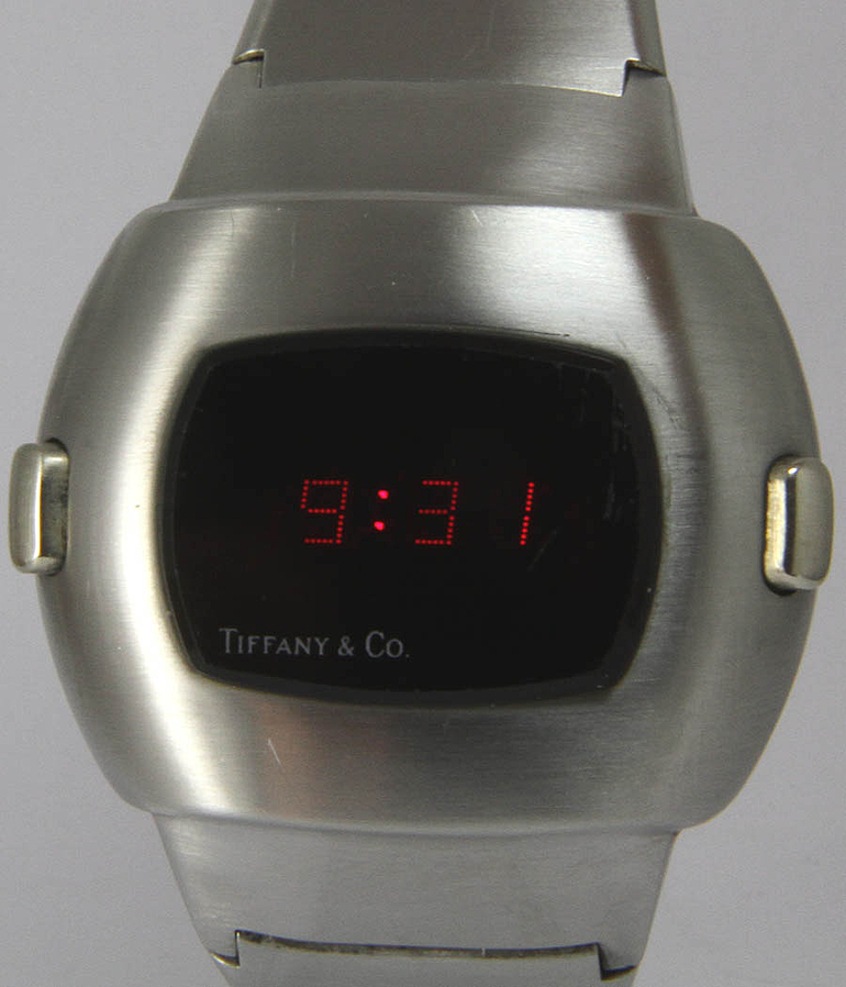 TIFFANY & CO