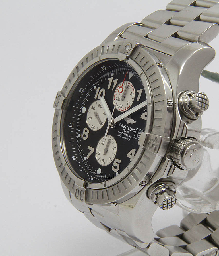 BREITLING Superavenger Ref. A 13370