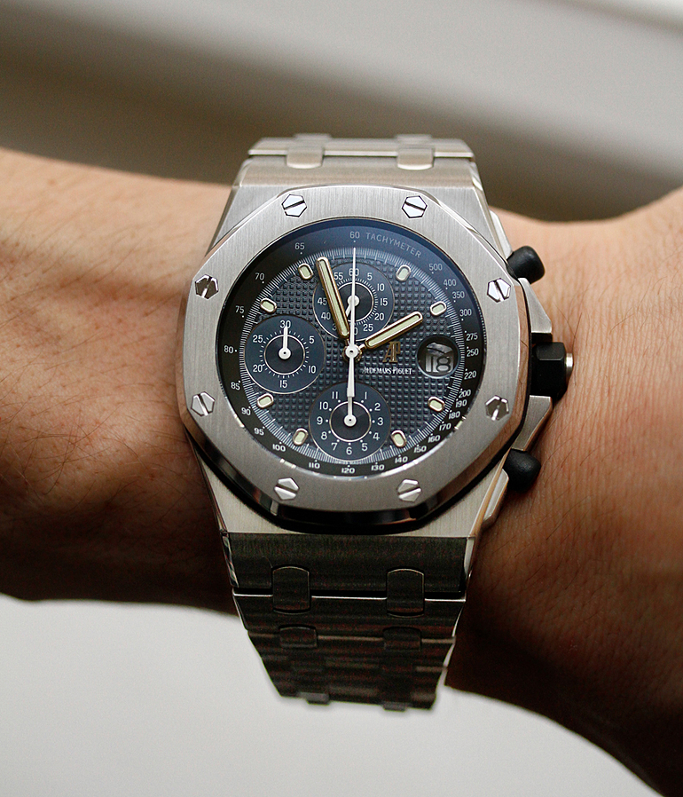 AUDEMARS PIGUET Royal Oak Ref. 25721ST.OO.1000ST.01
