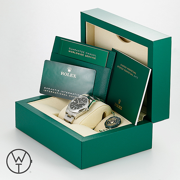 ROLEX Oyster Perpetual 36 Ref. 126000