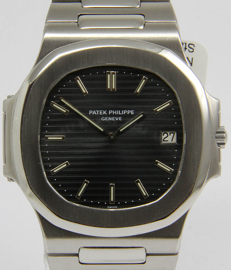 PATEK PHILIPPE Nautilus Ref. 3700