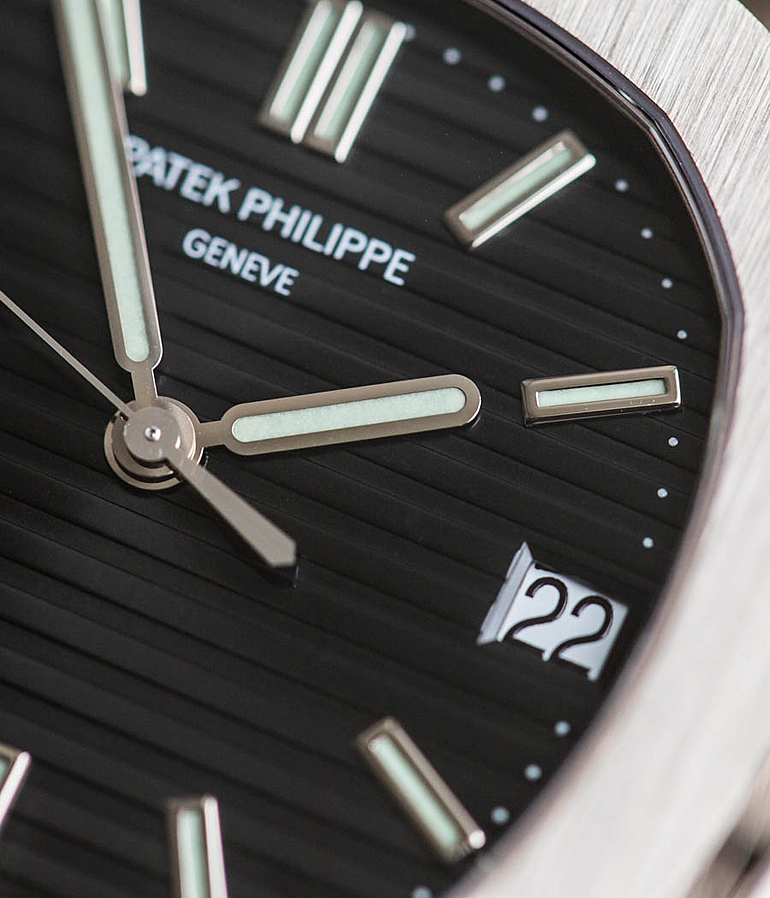 PATEK PHILIPPE Nautilus Ref. 3711 G