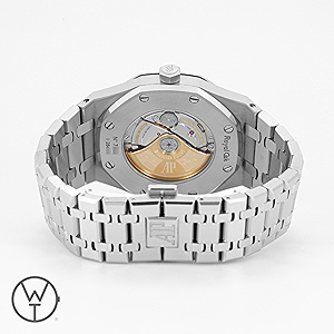 AUDEMARS PIGUET Royal Oak Ref. 15400ST.OO.1220ST.01