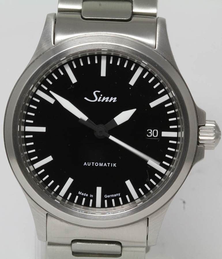 SINN Ref. 556