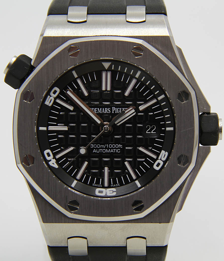 AUDEMARS PIGUET Royal Oak Ref. 15703 ST