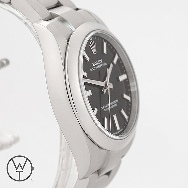 ROLEX Oyster Perpetual Ref. 124200