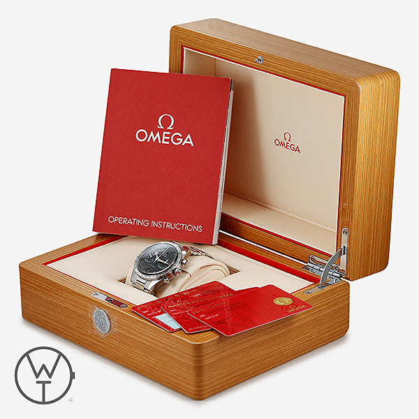 OMEGA Speedmaster Ref. 33210415101001