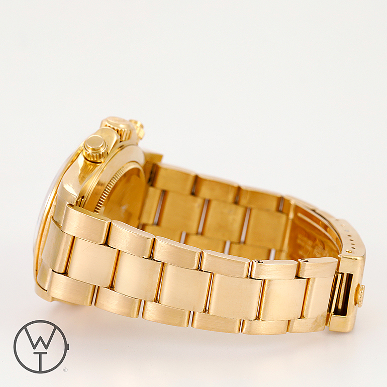 ROLEX Daytona Cosmograph Ref. 16528