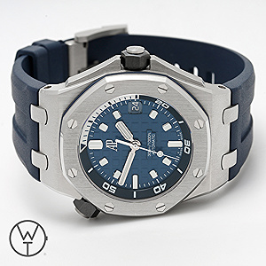 AUDEMARS PIGUET Royal Oak Ref. 15720ST.OO.A027CA.01