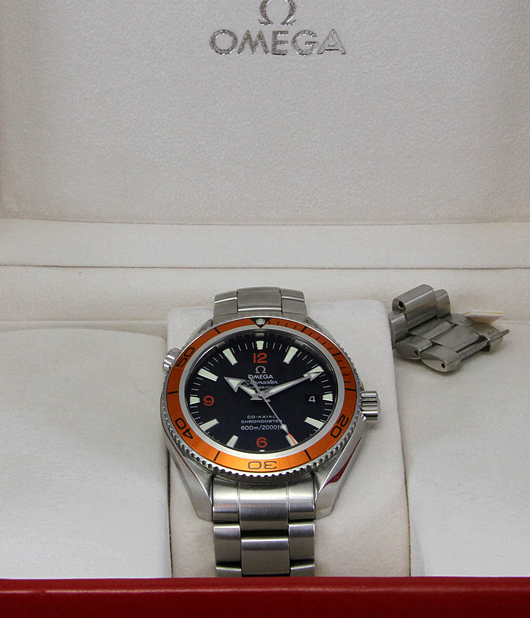 OMEGA Seamaster Ref. 22015000