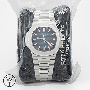 PATEK PHILIPPE Nautilus Ref. 5711/1A-010