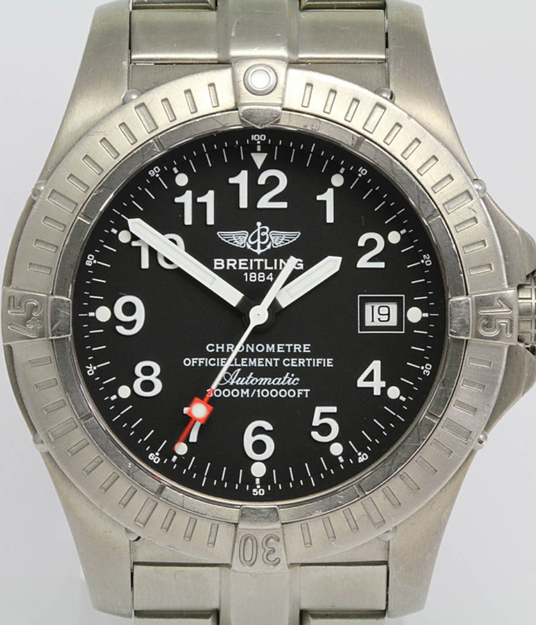 BREITLING Superavenger Ref. A 17370