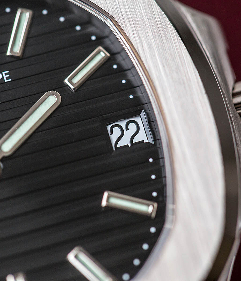 PATEK PHILIPPE Nautilus Ref. 3711 G