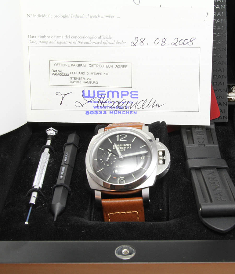 PANERAI Luminor Ref. PAM 233