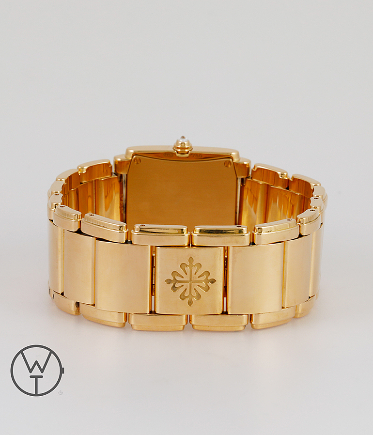 PATEK PHILIPPE Twenty~4 Ref. 4910/11R-011
