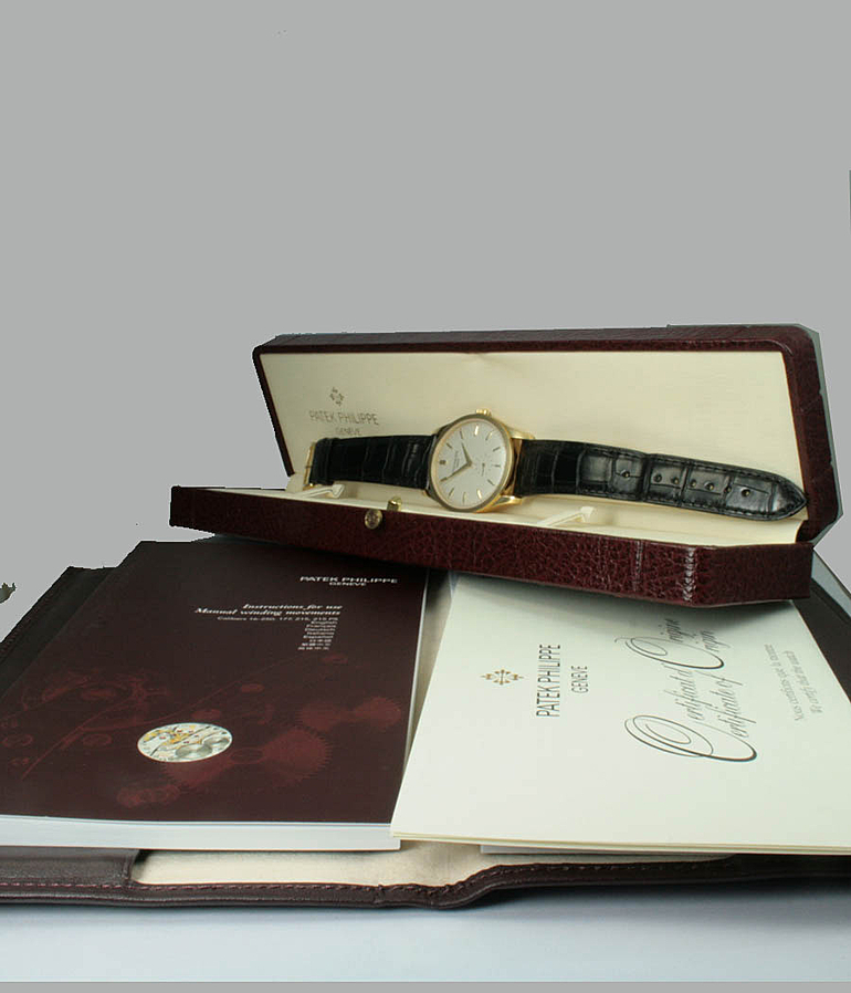 PATEK PHILIPPE Calatrava Ref. 5196 J