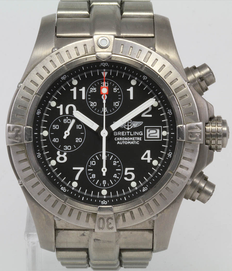 BREITLING Superavenger Ref. E 13380