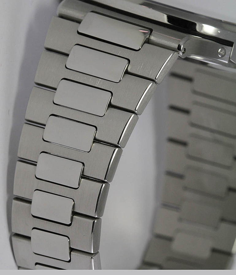 PATEK PHILIPPE Nautilus Ref. 5712